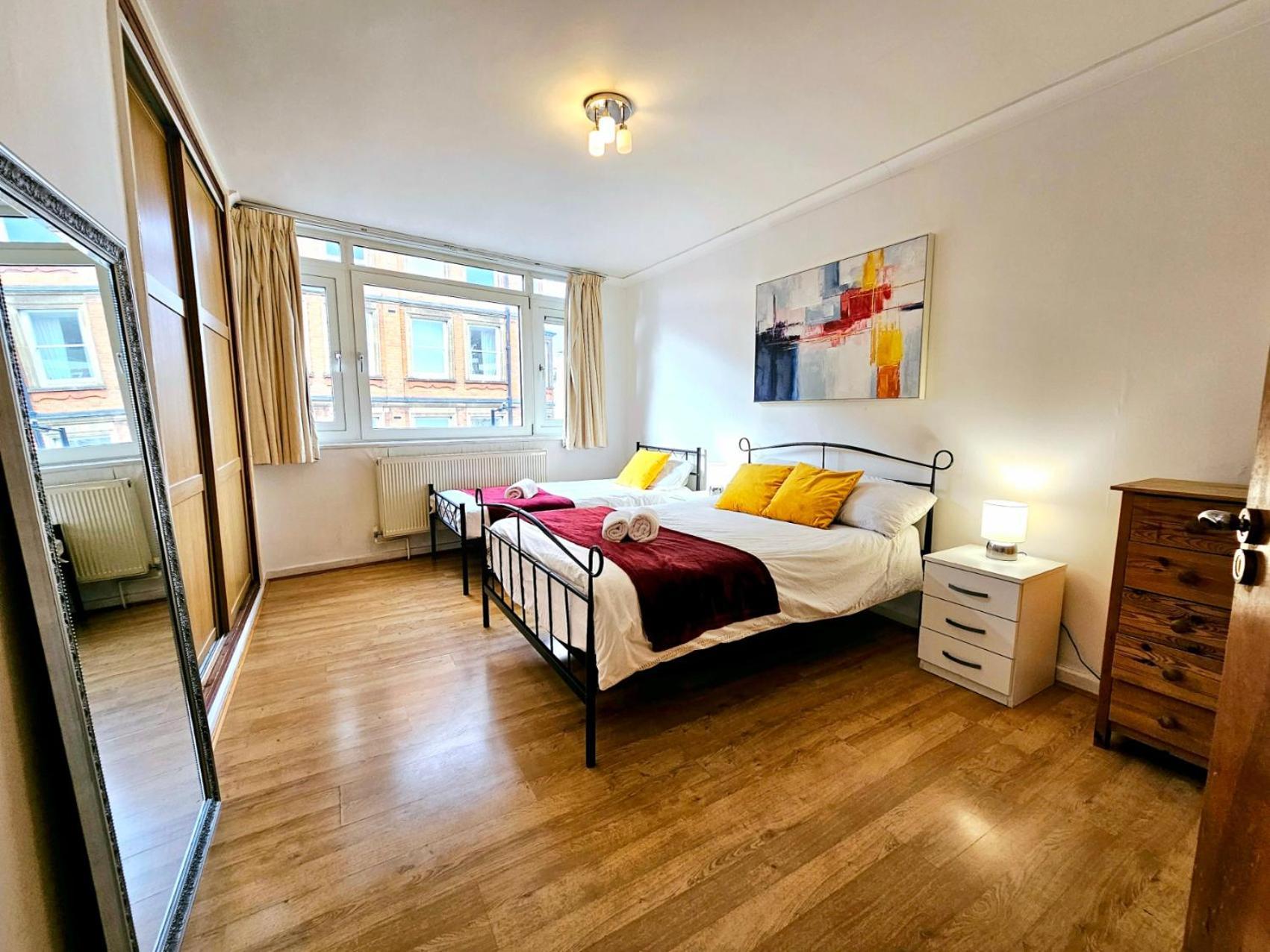 Bright & Spacious Home In Building With Lift, Right Next To Bayswater Station - Walk To Kensington Palace, Hyde Park, Little Venice & Notting Hill London Exterior foto