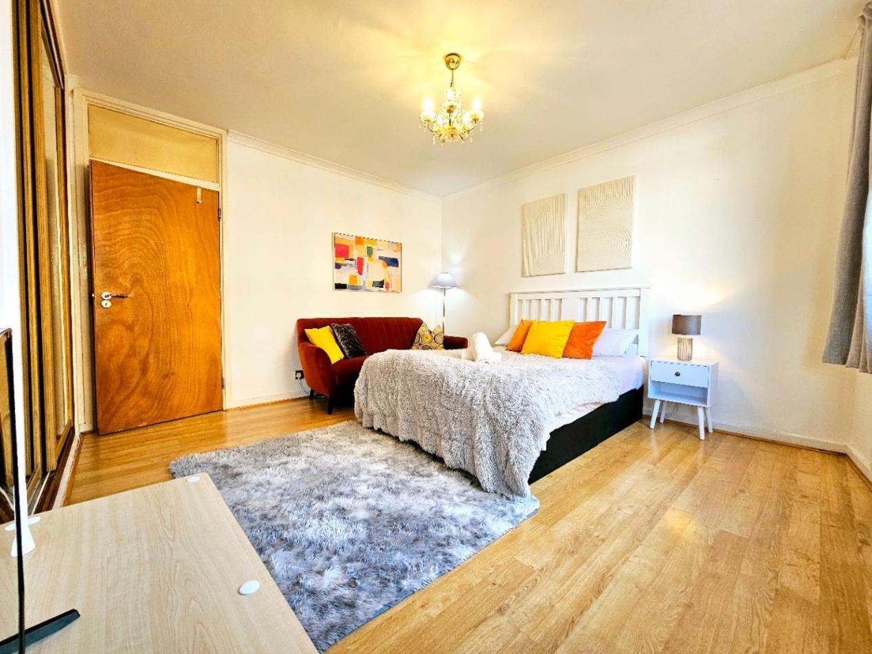 Bright & Spacious Home In Building With Lift, Right Next To Bayswater Station - Walk To Kensington Palace, Hyde Park, Little Venice & Notting Hill London Exterior foto