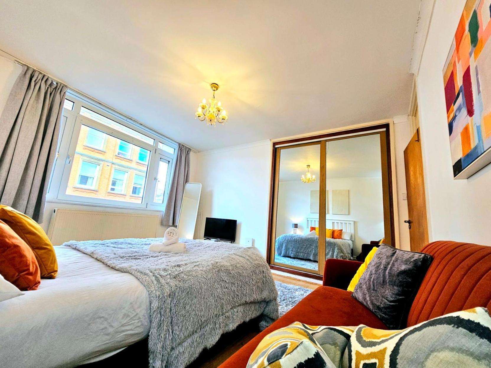 Bright & Spacious Home In Building With Lift, Right Next To Bayswater Station - Walk To Kensington Palace, Hyde Park, Little Venice & Notting Hill London Exterior foto